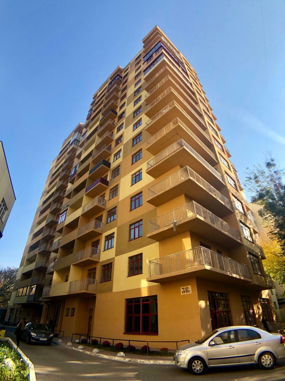 Modern Aparthotel Near Metro Pecherska Kiev Eksteriør bilde