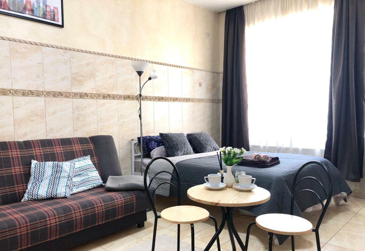 Modern Aparthotel Near Metro Pecherska Kiev Eksteriør bilde